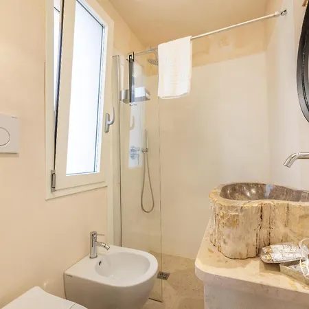 Violetta Villa Ostuni
