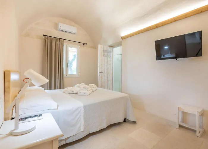 Violetta 别墅 奥斯图尼